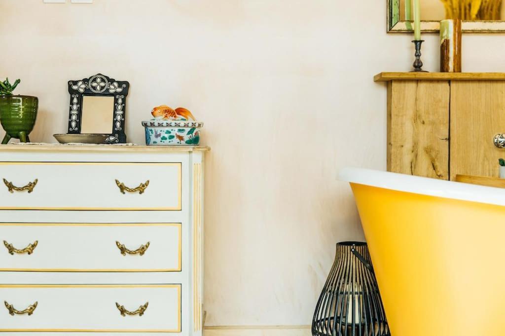 Romantic Country Annex With Views - 10 Min To Bath Cold Ashton Екстериор снимка