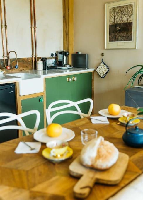 Romantic Country Annex With Views - 10 Min To Bath Cold Ashton Екстериор снимка